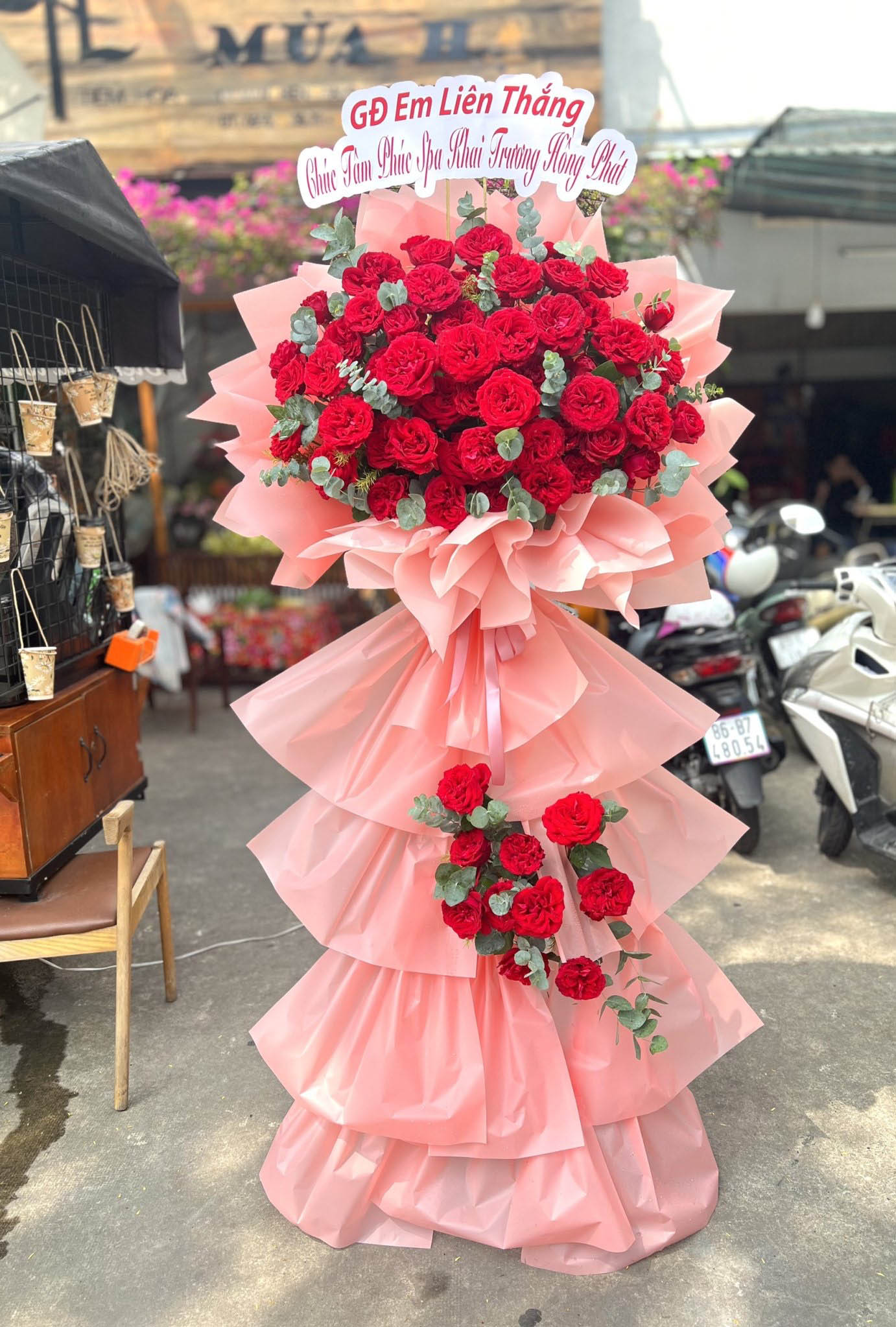 KỆ CHÚC MỪNG - KCM06