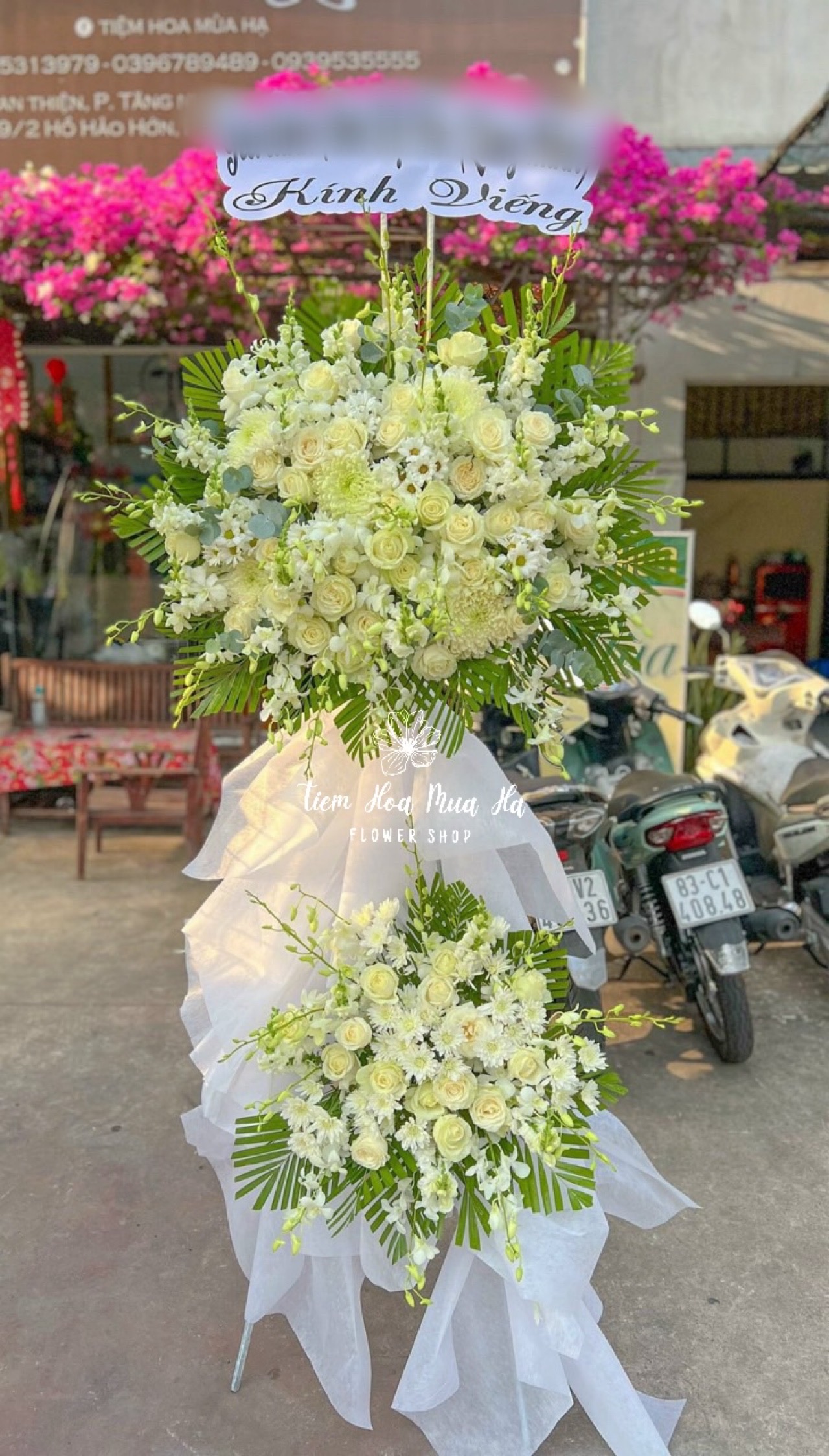 KỆ HOA CHIA BUỒN - KCB68