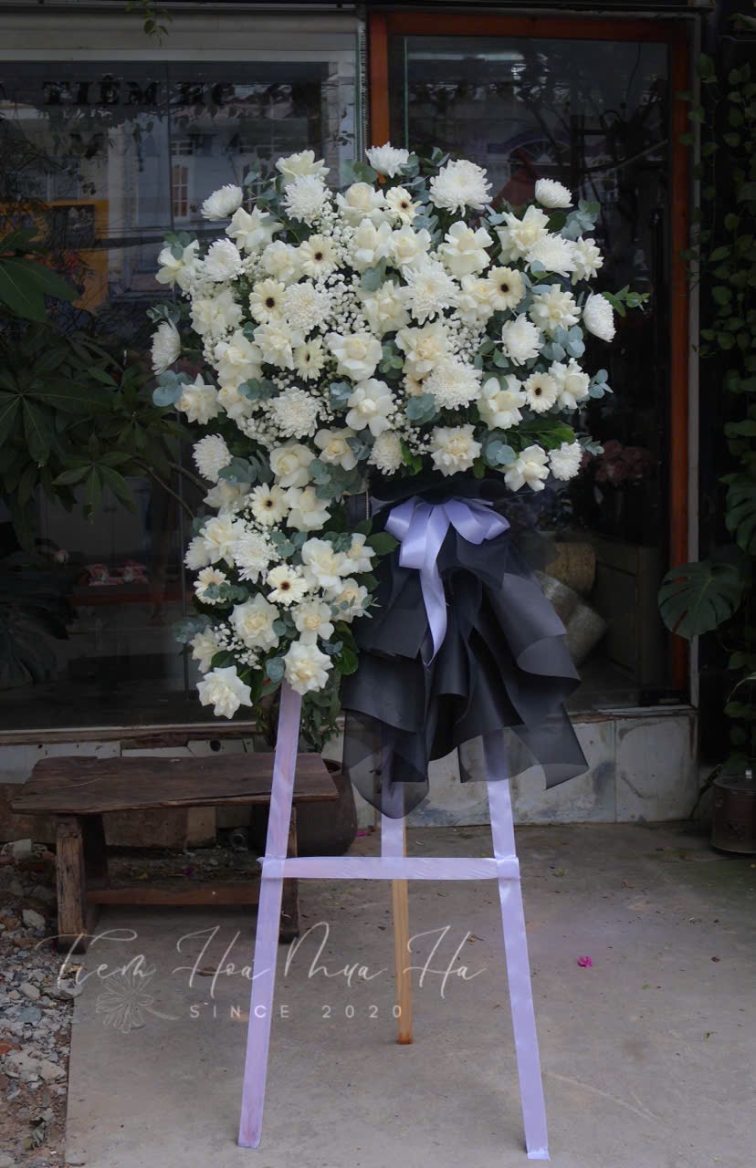 KỆ HOA CHIA BUỒN - KCB87